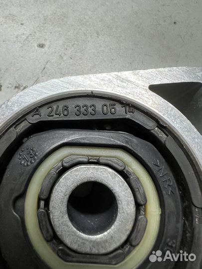 Сайленблоки для мерседес w-246 w-176