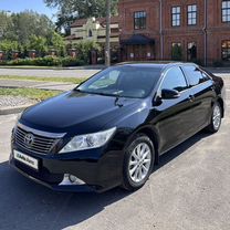 Toyota Camry 2.5 AT, 2012, 240 000 км, с пробегом, цена 1 630 000 руб.