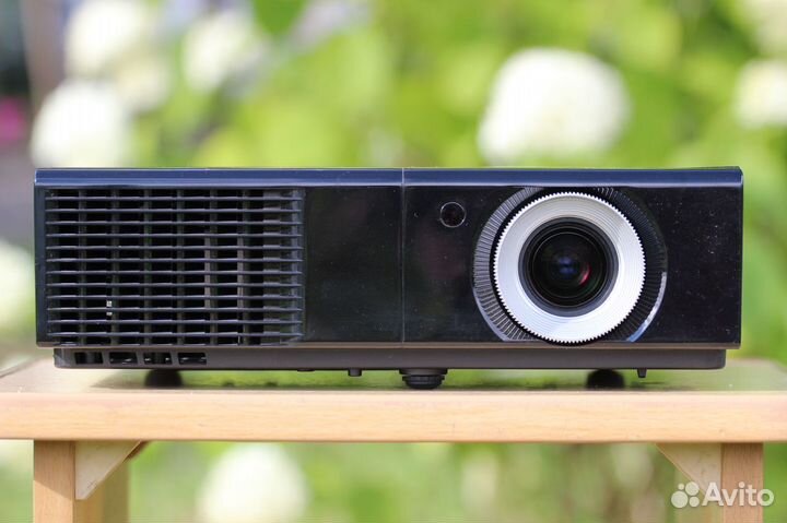 Проектор acer X1270 DLP+навесной экран+vga