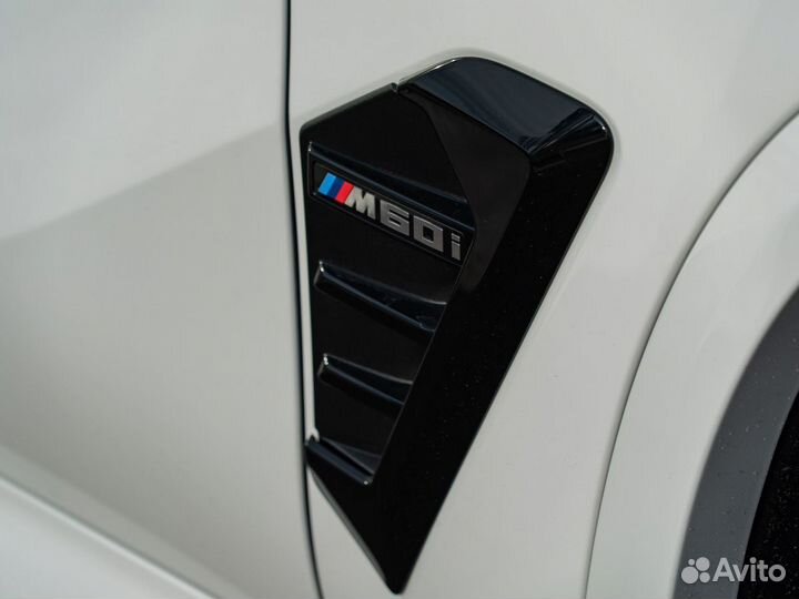 BMW X5 4.4 AT, 2023