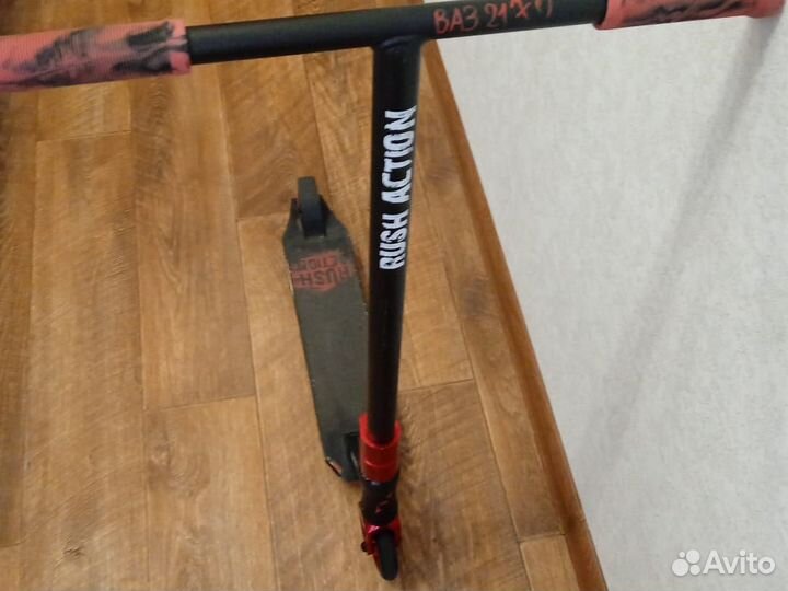 Трюковой самокат