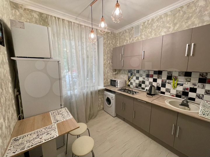 2-к. квартира, 44 м², 1/5 эт.