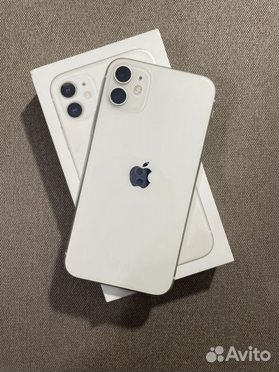 iPhone 11, 64 ГБ