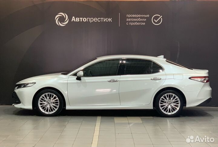 Toyota Camry 2.5 AT, 2019, 135 000 км