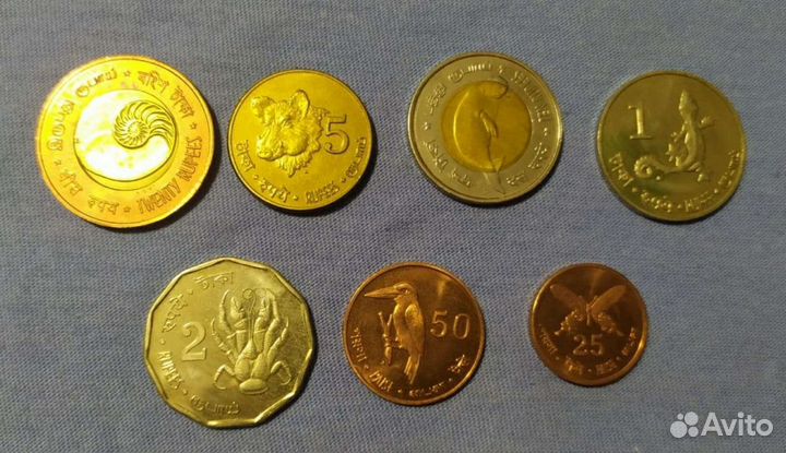 Наборы иностранных монет