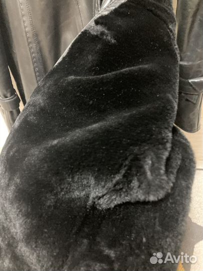 Дубленка натуральная кожа с капюшоном
