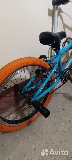 Трюковой велосипед BMX