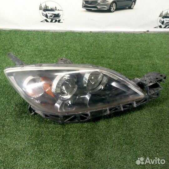 Фара галоген правая Mazda 3 BK 2003-2009
