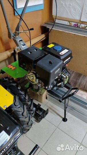 Мотоблок тяжелый с вом Каскад 17 л.с