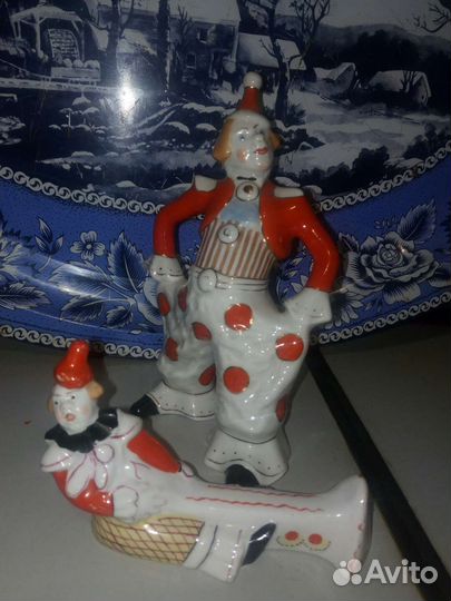 Статуэтка клоун фарфор