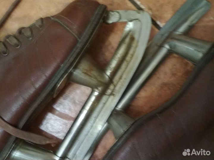 Коньки советского периода, р-р 36, 41,белые 34