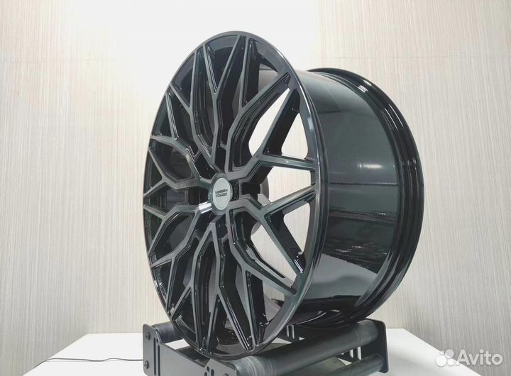 Кованые диски R22