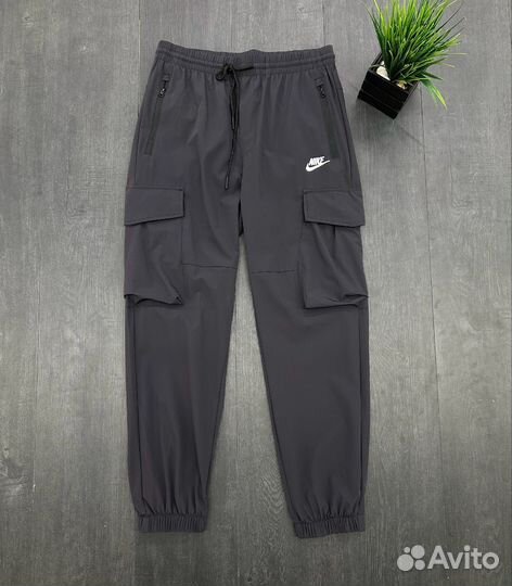 Штаны водоотталкивающие Nike