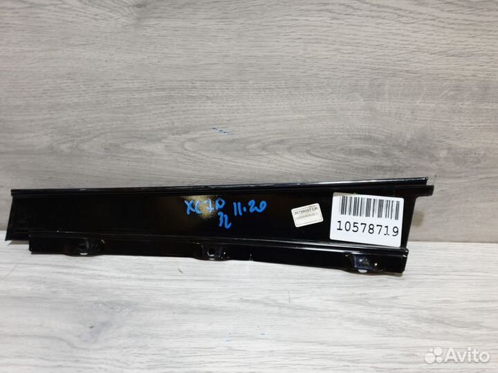 Накладка рамки двери задняя левая Volvo XC70 Cross