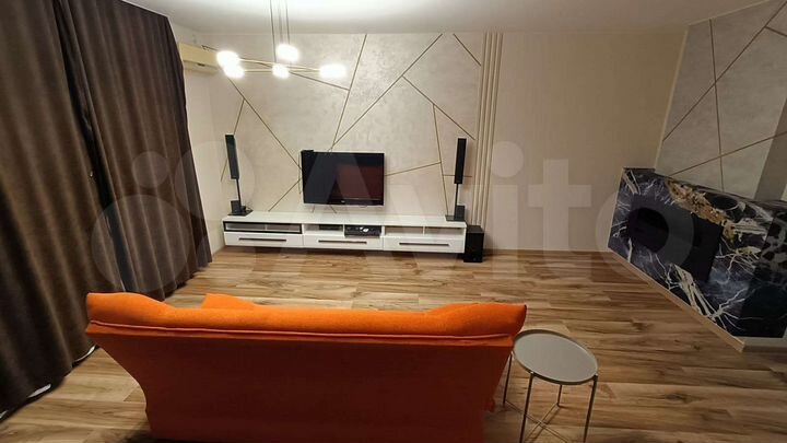 Дом 209 м² на участке 2 сот.