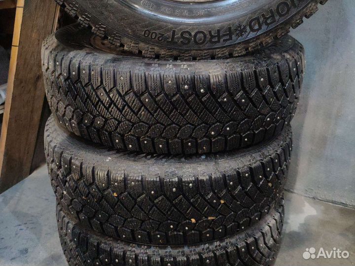 R14 Gislaved Nord Frost 200 185/70, PCD 5x100 DIA 54.1