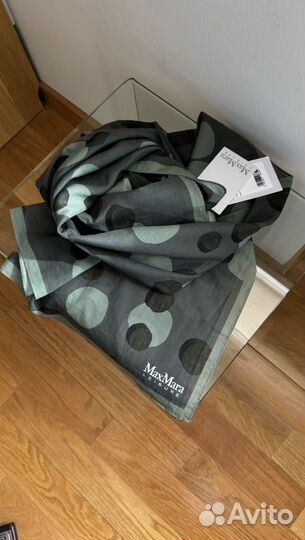 Платок max mara