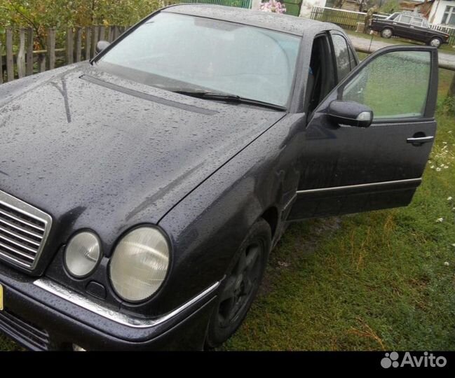 Фара передняя левая мерседес