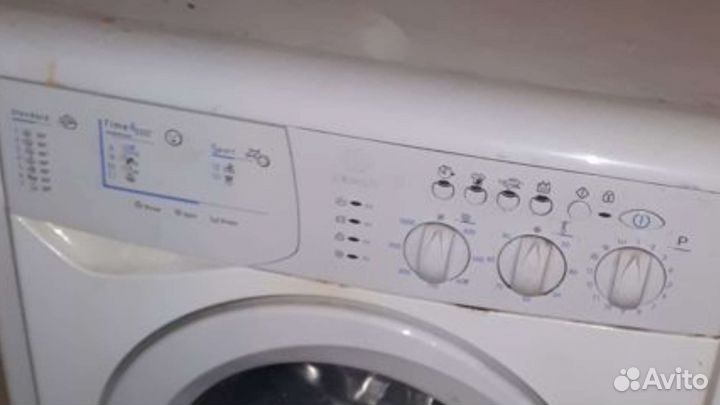 Стиральная машина indesit WIL 105 (Италия)