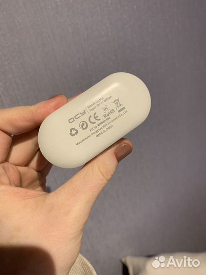 Наушника беспроводные qcy