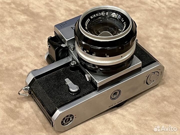 Nikon F-1 +50/1.4