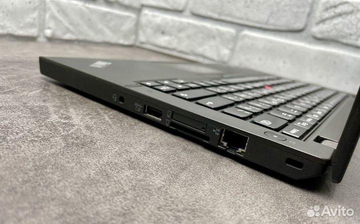 Lenovo ThinkPad X250 Core i7-5500u SSD 256Gb 8Gb