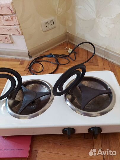 Плита электрическая 2 конфорки бронь до 24 июля