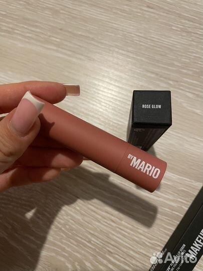 By Mario MoistureGlow Plumping Lip Serum