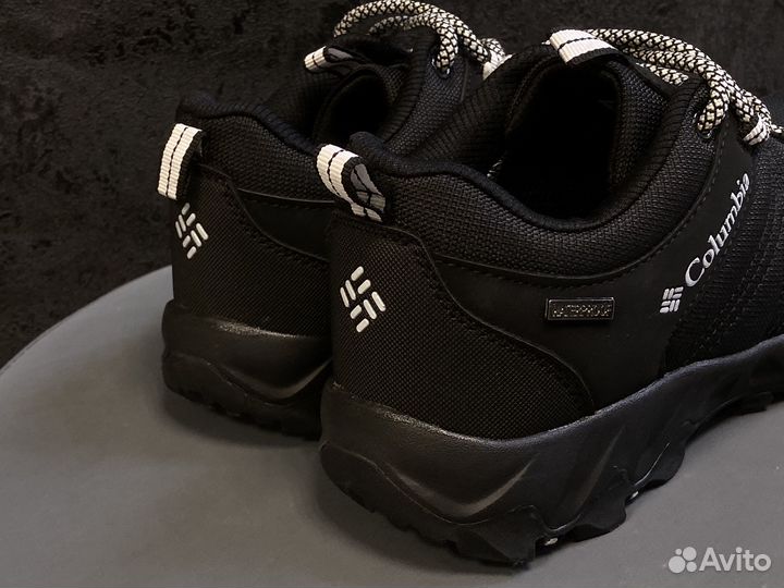 Кроссовки мужские демисезонные