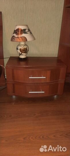 Продам спальный гарнитур