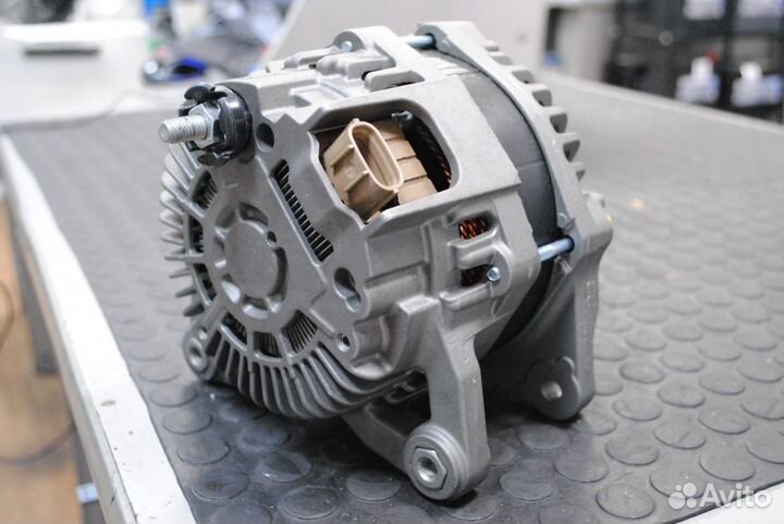 Генератор Nissan Juke, Qashqai 1.6 150А