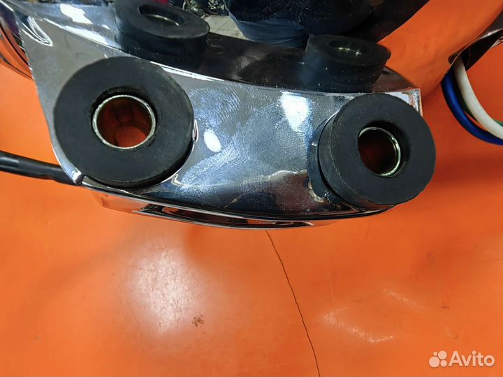 Фара центральная Garpia