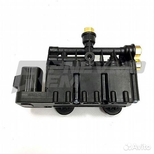 Блок клапанов пневмоподвески Land Rover Discovery