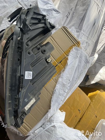 Правая передняя фара на mercedes e w213 2019