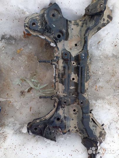 Подрамник киа соул