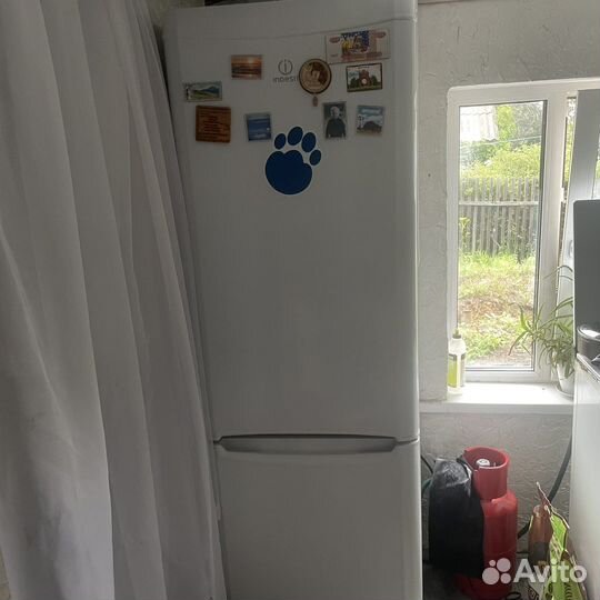 Холодильник бу