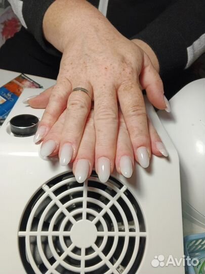 Аппаратный маникюр