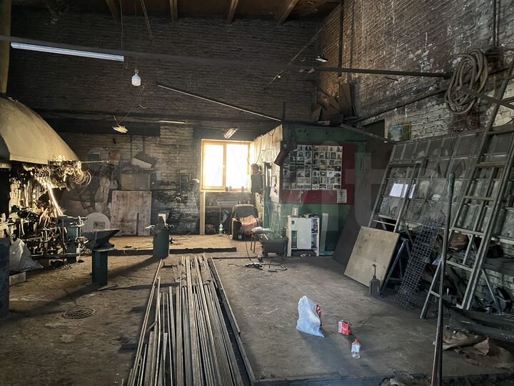 Кузница, 100 м²