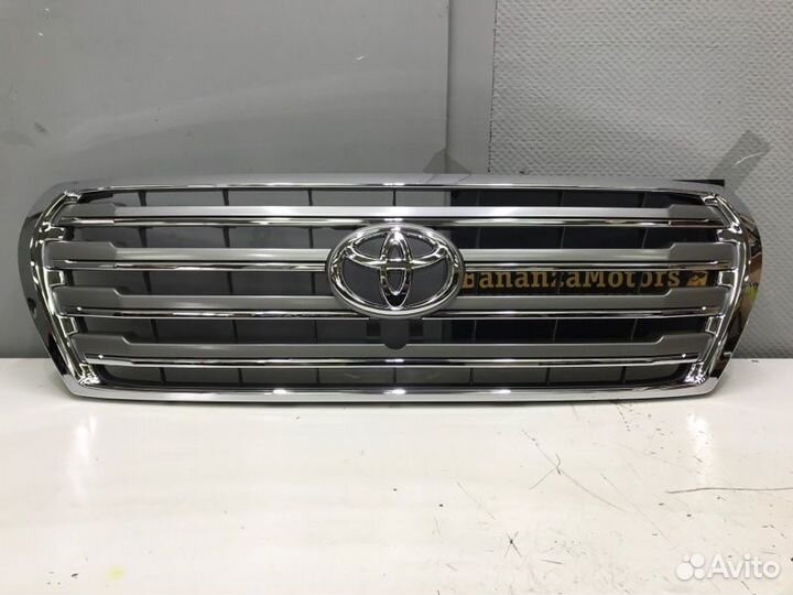 Решетка радиатора Toyota Land Cruiser 200