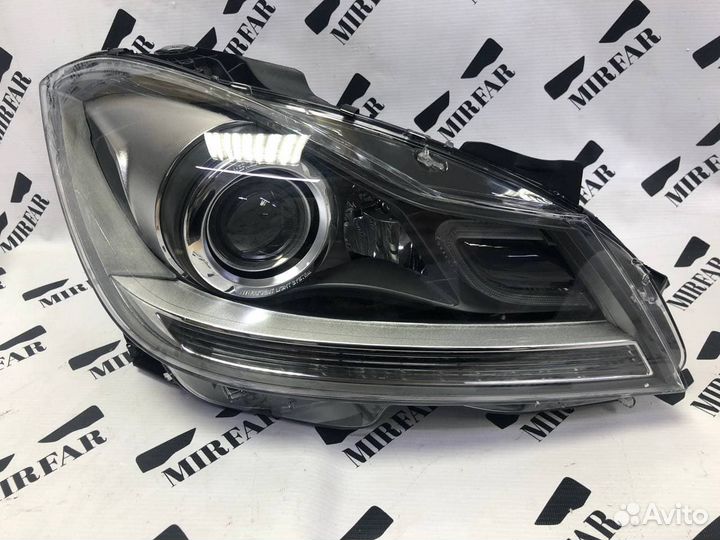Фара правая Mercedes Benz C klasse w204 2011-2014