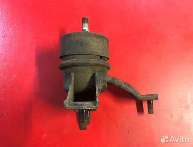 Опора двигателя правая Toyota Camry V50 2011-2017