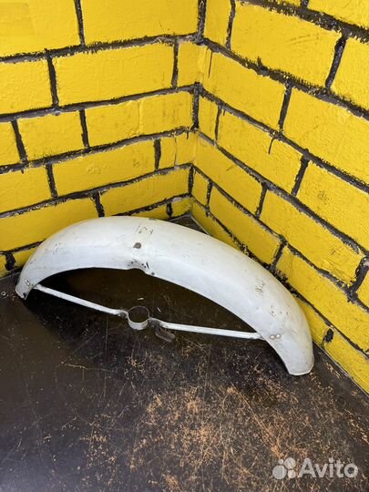 Переднее Крыло ява 634