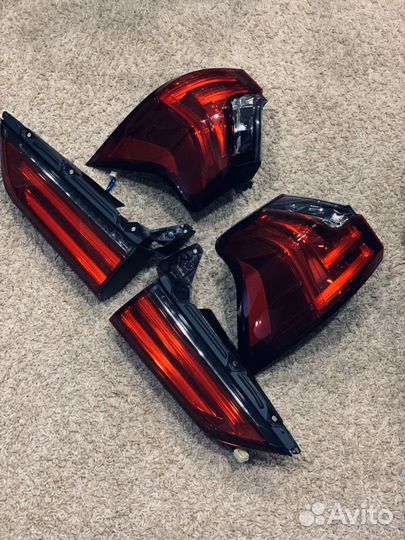 Фонарь задний правый, левый в крыло и крышку багаж