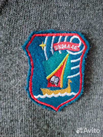 Жилетка серая школьная