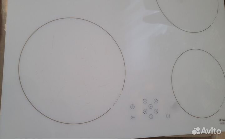 Индукционная варочная панель Hansa bhiw67377