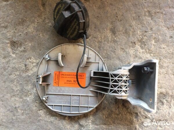 Лючок бензобака Hyundai Solaris 1 1.6 2013