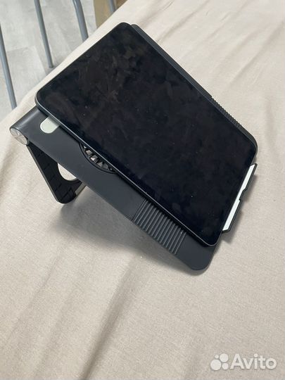 Подставка для ноутбука, планшета с вентиляторами