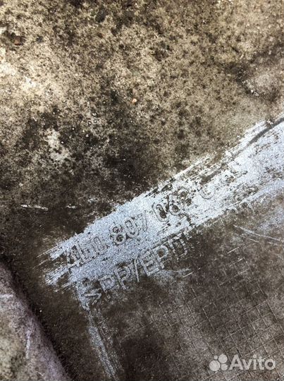 Накладка птф пeрeдняя прaвaя Audi Q7 4L 2009-2015