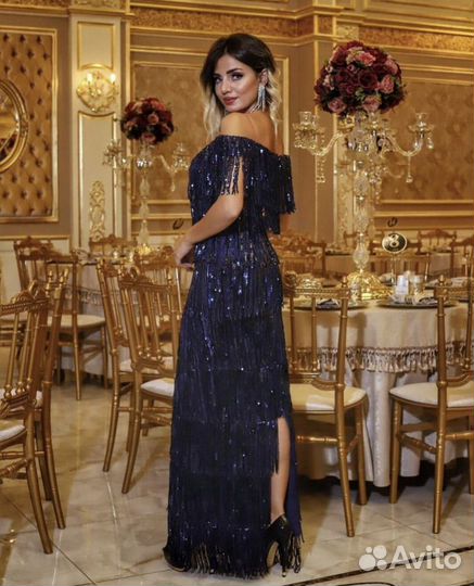 Вечернее платье