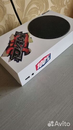 Xbox series s, одекватный торг уместен)